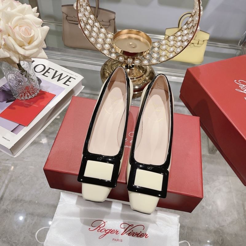 roger u1u1er flat shoes